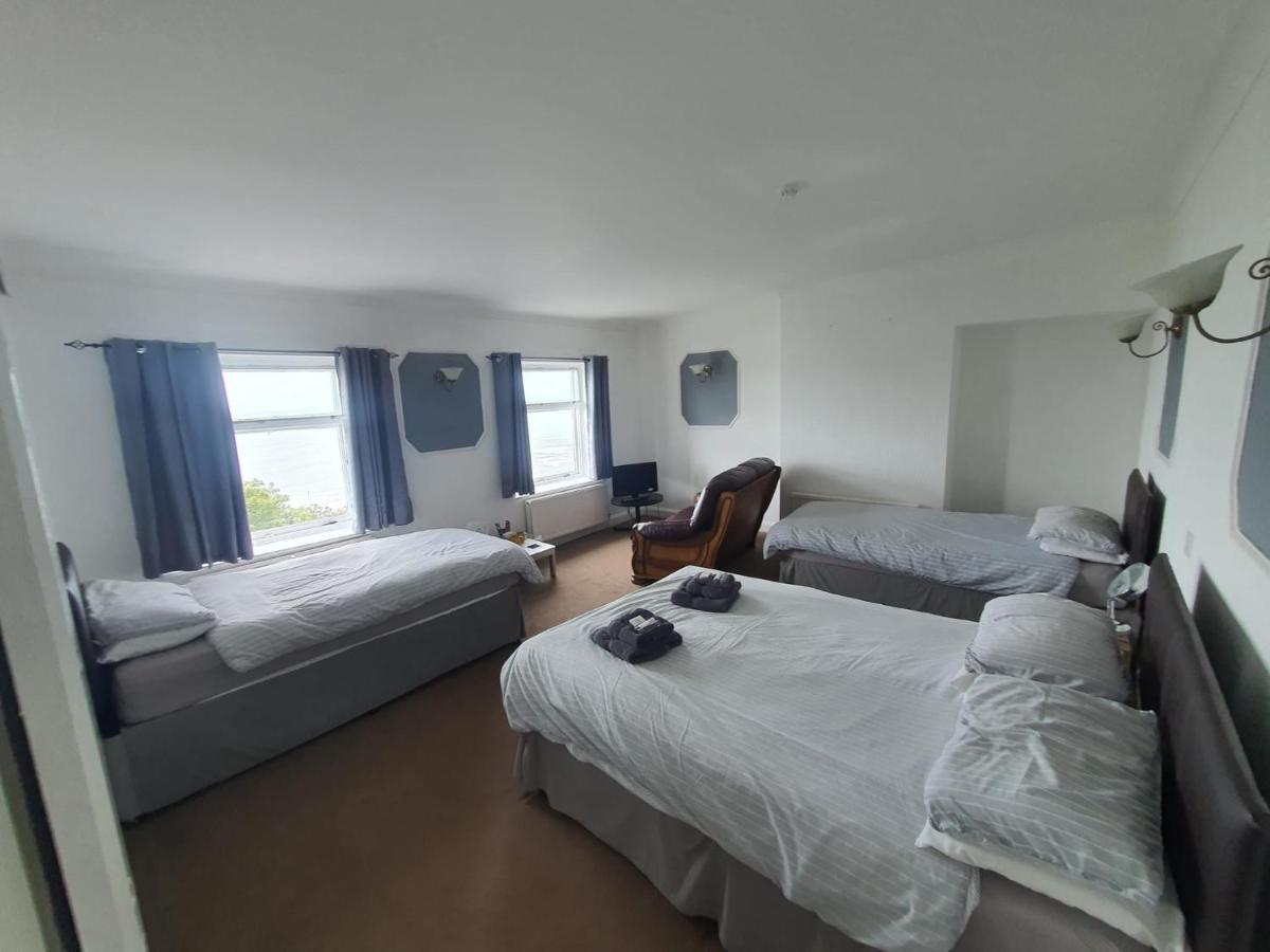 סקארבורו Highlander Hotel מראה חיצוני תמונה