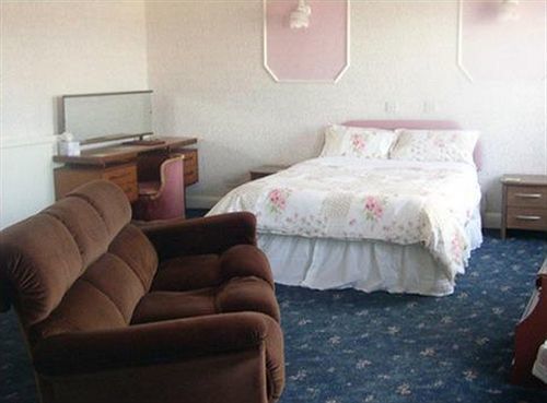סקארבורו Highlander Hotel מראה חיצוני תמונה