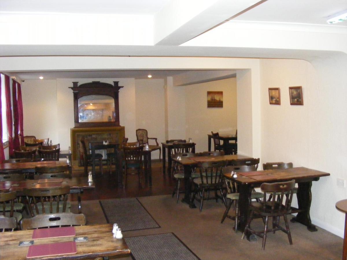 סקארבורו Highlander Hotel מראה חיצוני תמונה